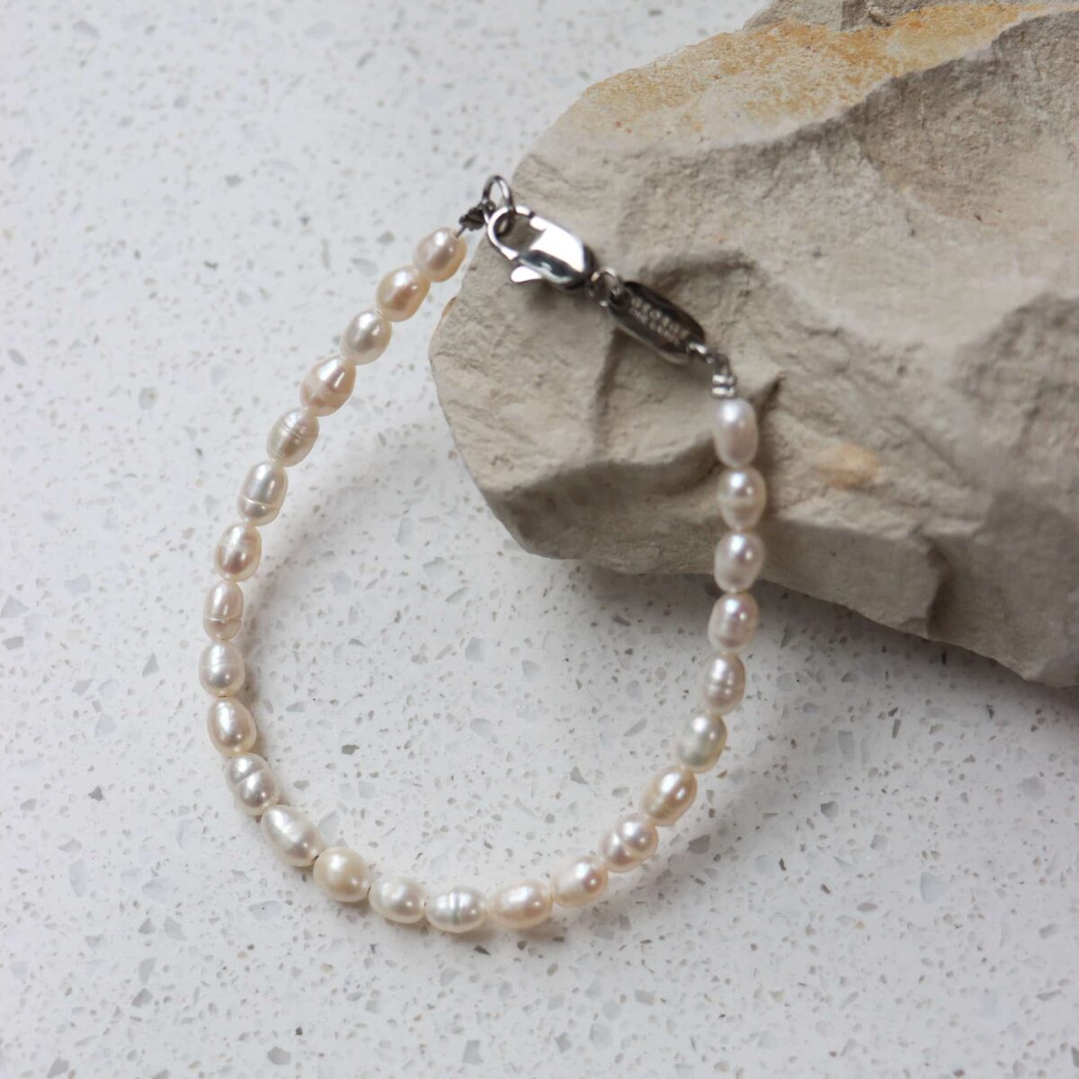 Pearl bracelet silver