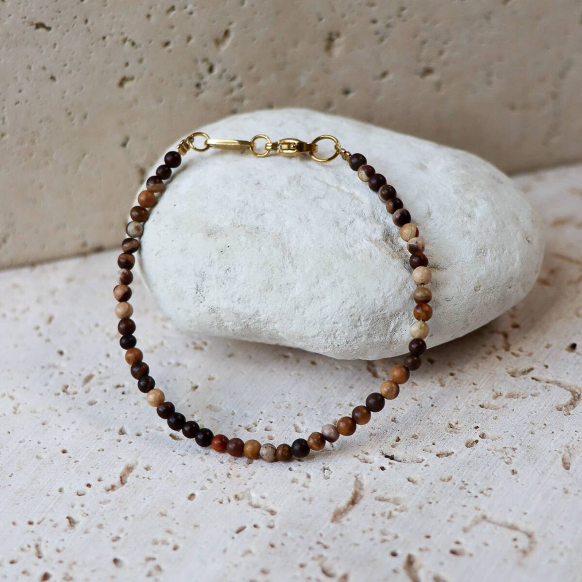 Mini brown bracelet gold