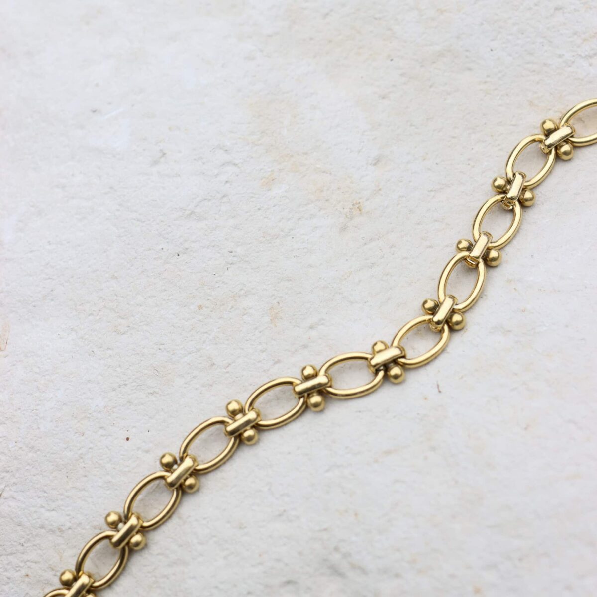 Oval dots bracelet gold