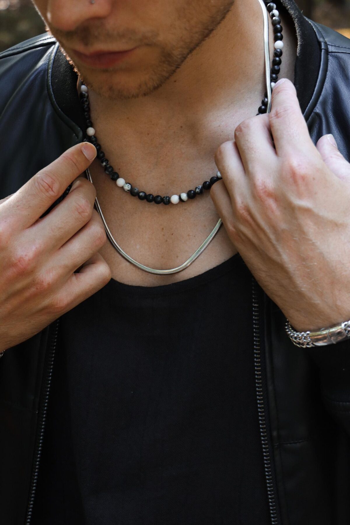 Big black necklace